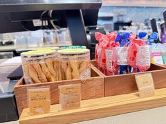 -星巴克臻选(周浦万达店)