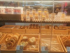 -红星前进面包牛奶公司(五道口购物中心店)