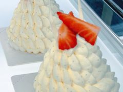 -潮一不贰·西式简餐·法式甜品(外滩店)