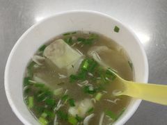 鲜肉馄饨-老吴记水饺馆(前进五路店)