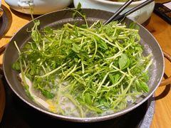 -吃饭皇帝大(长宁龙之梦店)