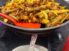 -椒行天下干锅牛蛙·(万宝店)