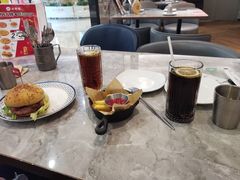 -必胜客(城西银泰店)