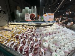 -胖东来生活广场(健康路店)