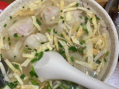 -黄阿姨锅贴大王(万航渡路店)