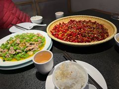 -万重锦·人文川菜馆(骡马市店)