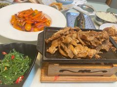 -益百岁牛尾汤(香山路店)