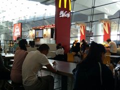 -麦当劳(吴圩机场店)