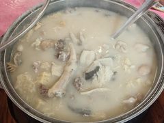 -侠成水上农庄(工业大道店)