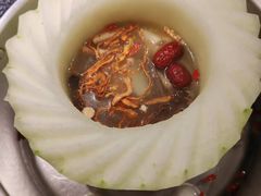 -得意咚瓜·顺德鱼生·冬瓜火锅(深圳首店)