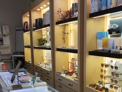 -康利眼镜·蔡司战略合作店(龙泉书房店)
