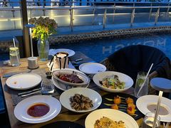 -MONICH牛排融合餐厅(和义大道购物中心店)