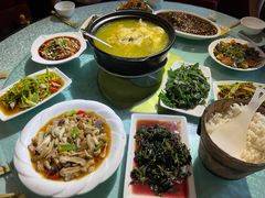 -华冠悠岚·庭院餐厅(青城后山店)