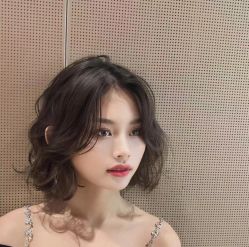 -卡尔诗·科技美肤连锁