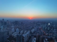 -上海龙之梦万丽酒店