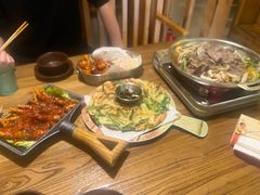 -恩你小木屋·韩式料理(假日广场店)
