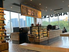 -星巴克臻选(湖滨道店)