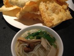 云南野生菌米线-南蛮子(进贤路店)