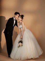 -青禾蒙娜丽莎婚纱摄影(武汉总店)