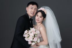 -雅云婚纱摄影工作室旗舰店