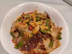 -艳阳天(万达广场红标店)