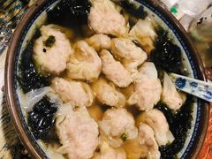 招牌野馄炖-老谢野馄饨(延安路店)