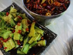 -夜火烤摊·东北烧烤酒场·老杨小黄鱼