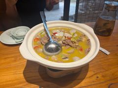 -头上红煨盐鸡·非遗院子餐厅
