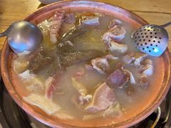-阿婆情腊排骨火锅(金虹路店)