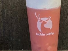 椰云桃桃-瑞幸咖啡(中国凤凰大厦店)