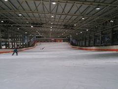 android_upload_pic-乔波室内滑雪场