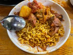 -喇喇排骨火锅·传统韩式脊骨汤(望京西园总店)