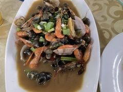 -凤嫂农家乐(梁弄店)