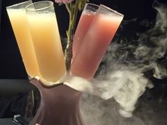 -蟹犇前•帝王蟹雪蟹(陆家嘴店)