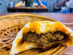 孜然肉包子-清真石家包子(大皮院总店)