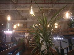 -24H COLOR咖啡厅(惠州金山湖店)