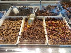 -鑫记婆婆兔·成都特产·兔头手撕兔(太古里店)