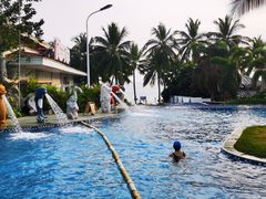 楼下的泳池-南中国大酒店