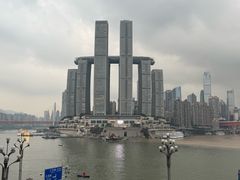 -滟设火锅料理(南滨路店)