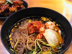 -炉小二铜锅牛蛙•川湘菜(三里屯店)
