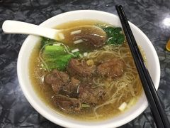 -燊意布拉肠云吞面(中山四路店)