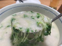 芋头青菜汤-聚鑫朋酸菜肥肠(文艺路口店)