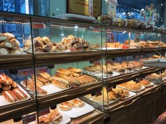 面包甜点陈列柜-新侨三宝乐西餐厅(崇文门店)