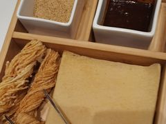 -小渔莊•地道胶东菜(旅游路万象省博物馆店)