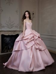 点击看大图 -GODDESS WHITE婚纱礼服(鹏城动力大厦店)