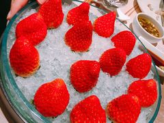 牛奶草莓-协成海鲜火锅(情侣路店)