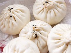 -白玉兰食品(中山公园龙之梦店)