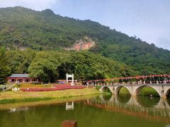 -宝晶宫旅游景区