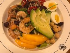 牛油果大虾沙拉-COMMUNE幻师(翡翠山店)