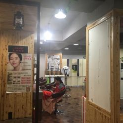 -镁连社·美联社